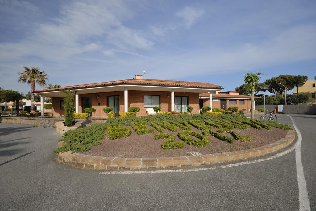 La Cecinella Apartments مارينا دي سيسينا المظهر الخارجي الصورة