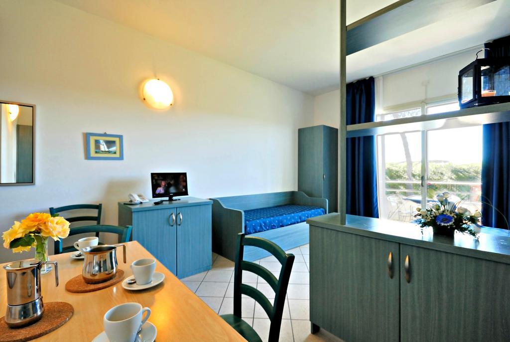 La Cecinella Apartments مارينا دي سيسينا المظهر الخارجي الصورة